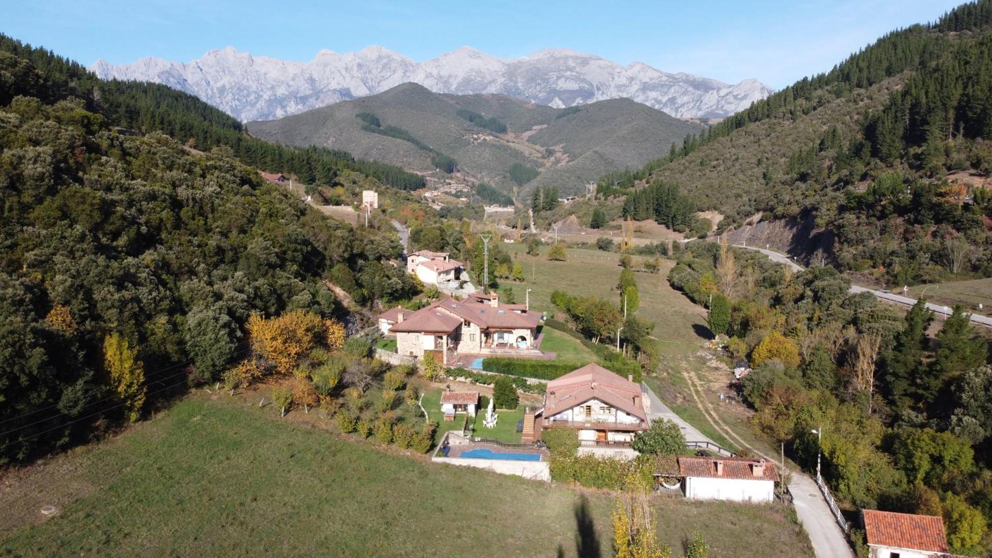Apartamentos Rurales Valverde Potes Esterno foto