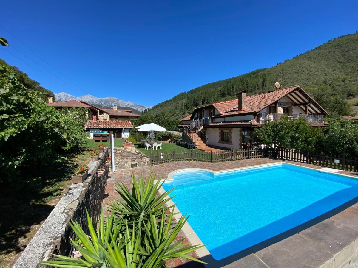 Apartamentos Rurales Valverde Potes Esterno foto