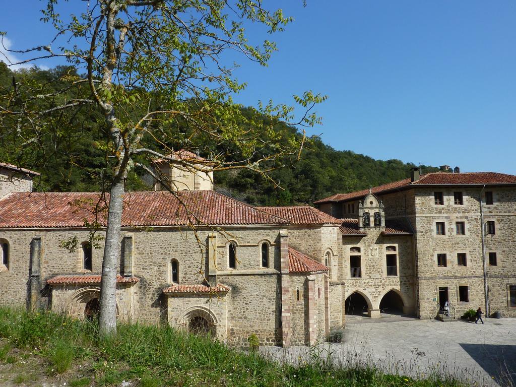 Apartamentos Rurales Valverde Potes Esterno foto